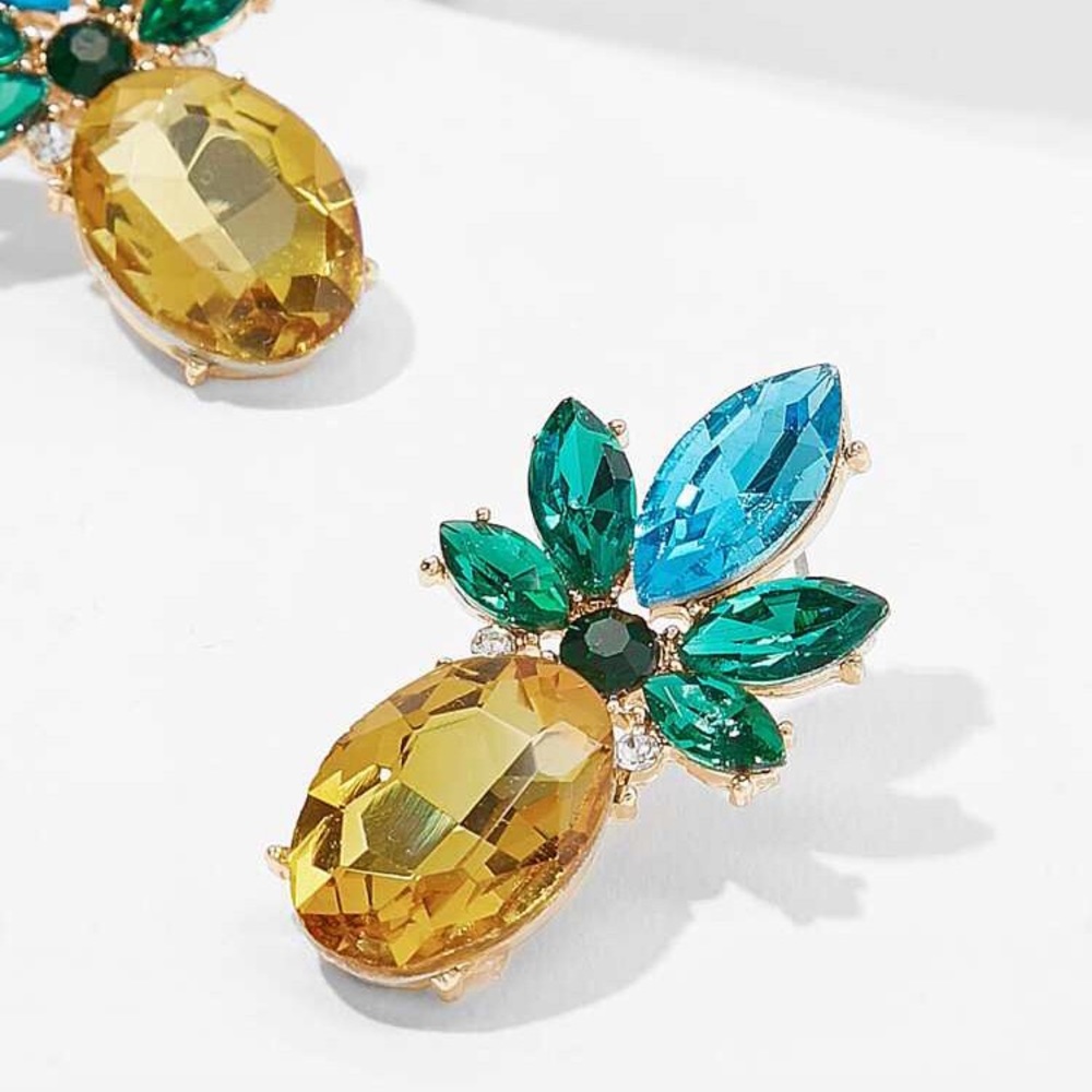 Sparkly Pineapple Earrings - Picture 7 of 7